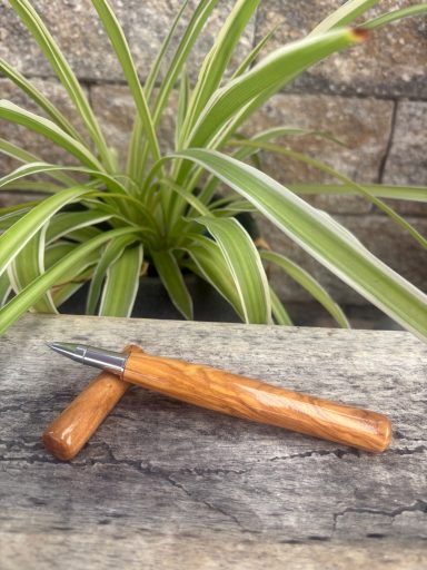 Roll-Pen Rabenkopf (Abb.: Olive)