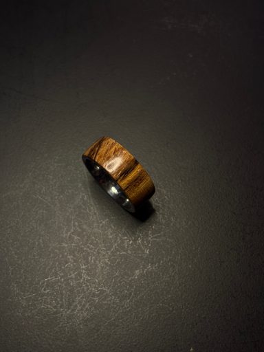 Ring (Abb.: Zebrano)