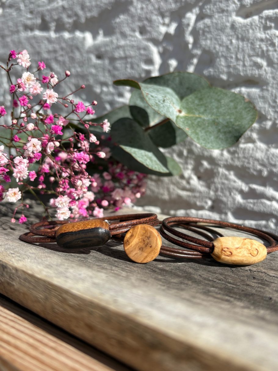 Armbänder